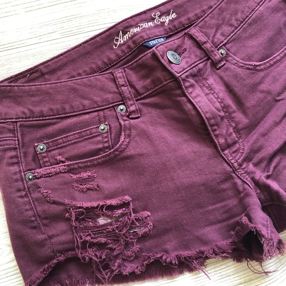 American Eagle size 8 hi-rise stretch shorts